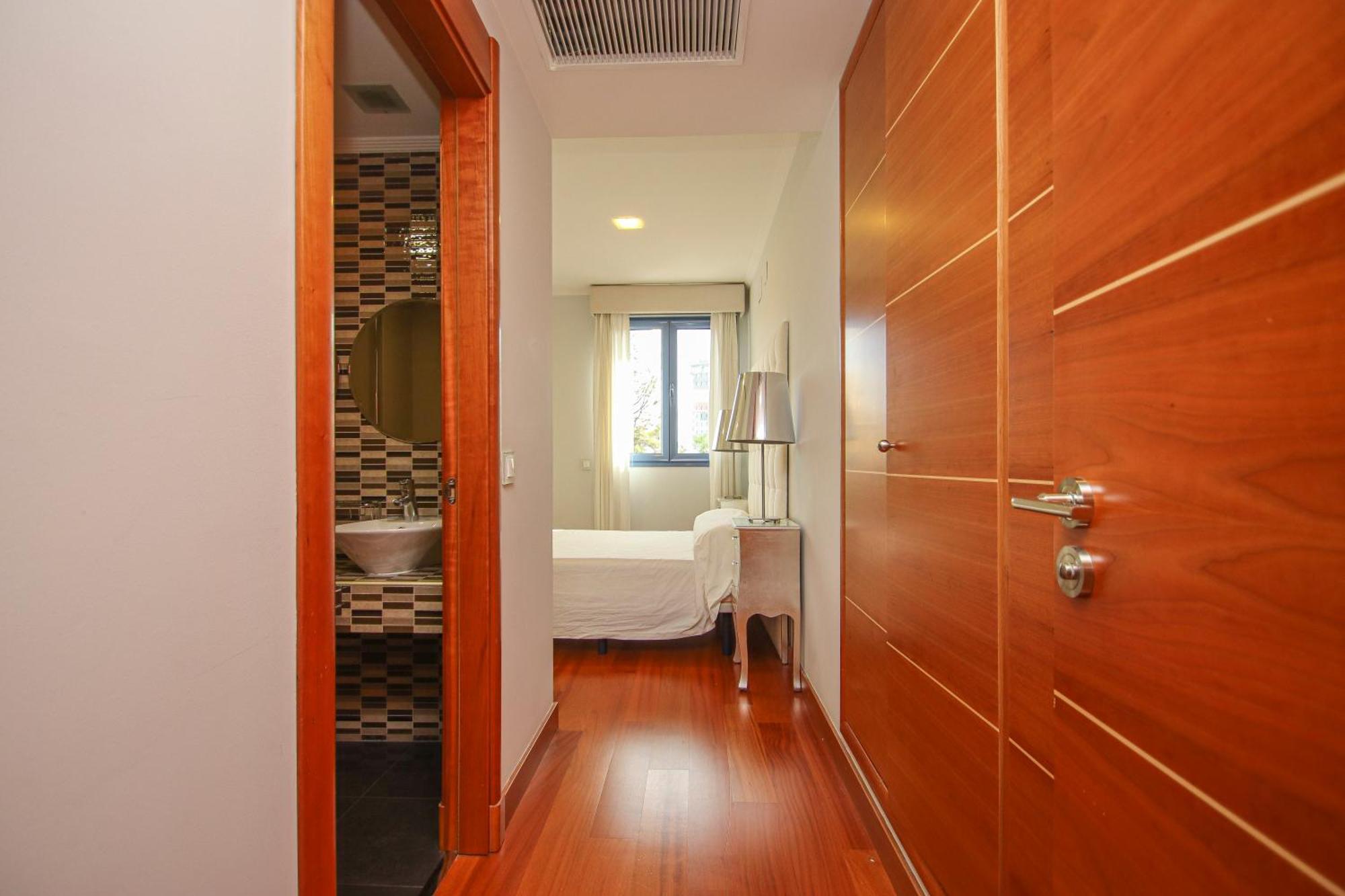 Luxury Apt In Plaza De Espana - Free Parking Sewilla Zewnętrze zdjęcie